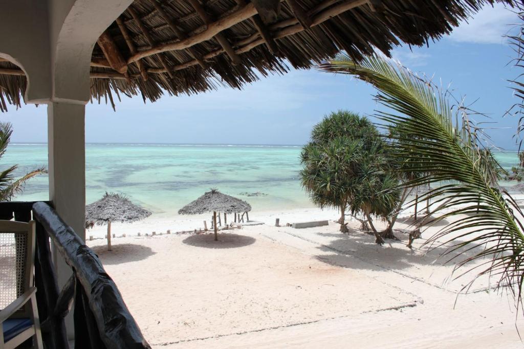 Nest Style Beach Hotel Zanzibar Makunduchi Eksteriør bilde