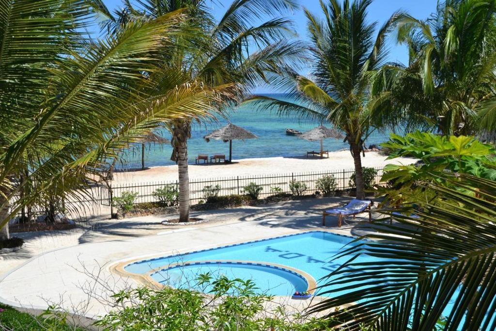 Nest Style Beach Hotel Zanzibar Makunduchi Eksteriør bilde