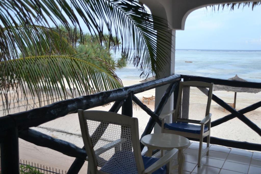Nest Style Beach Hotel Zanzibar Makunduchi Eksteriør bilde